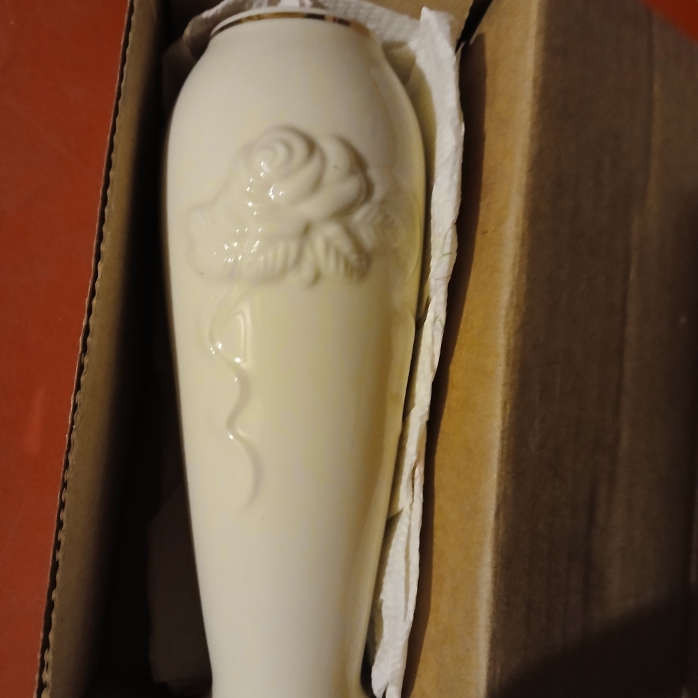 Lenox Ceremic Vase